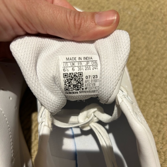 Brand new w tags, w/o box. - Picture 3 of 4